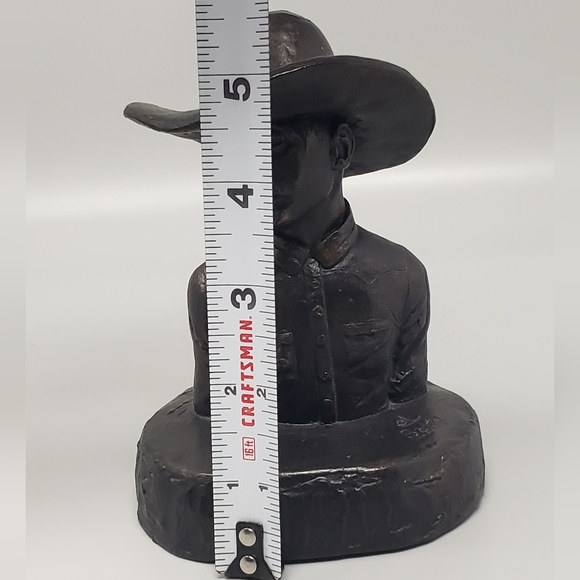 Vintage Cowboy Sculpture "O'L Salty" Bust Paperweight - Picture 8 of 10